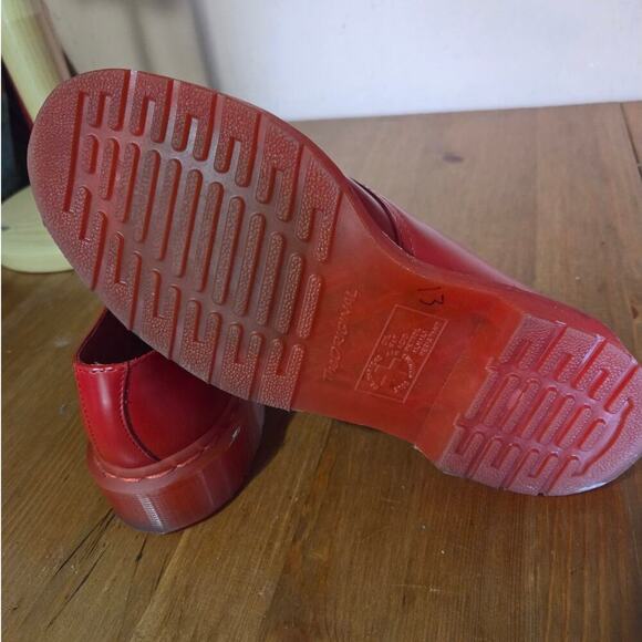 Dr. Martens Poppy Red Oxfords Womens Sz 8 Rare Hard To Find Like New!! - Picture 5 of 8